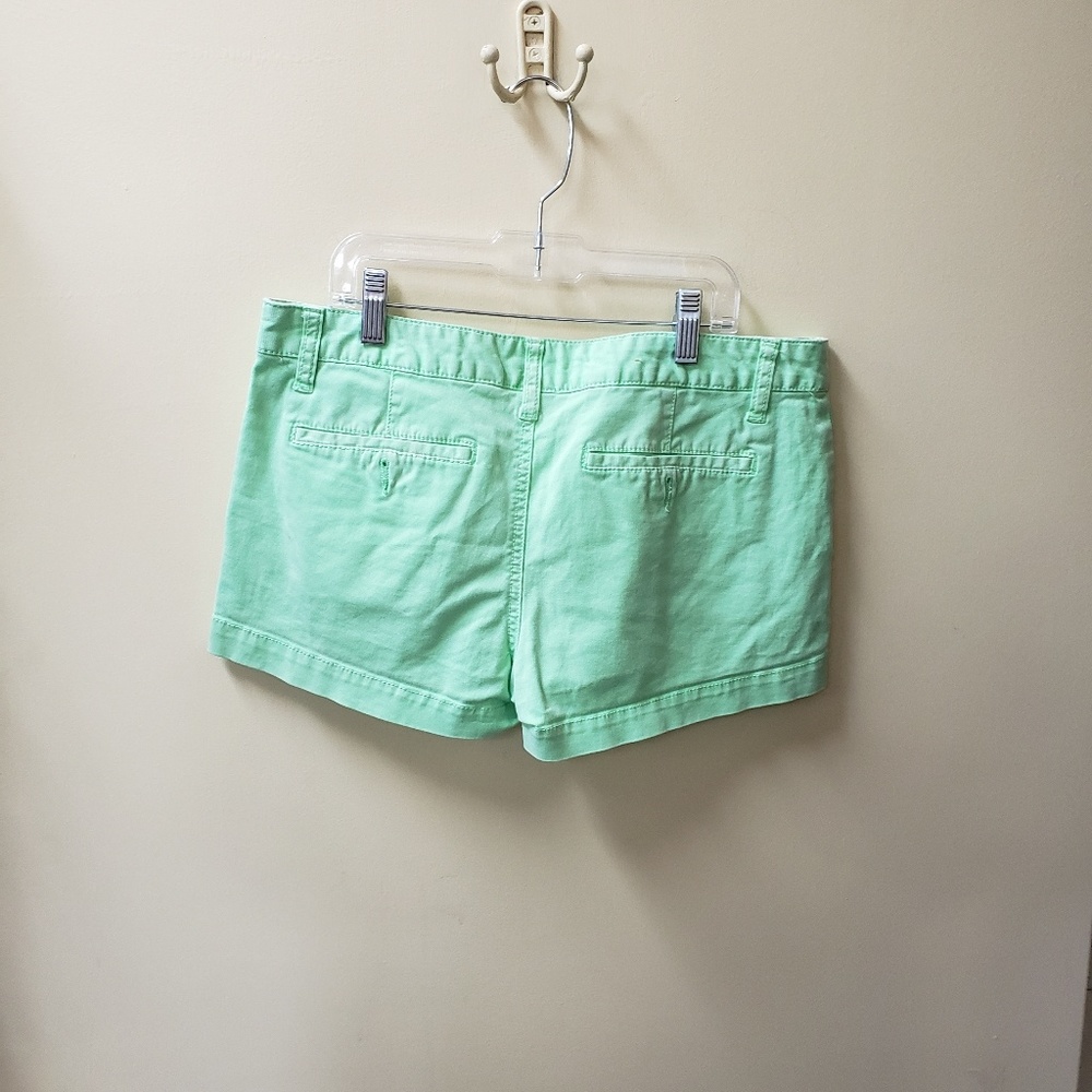 Mossimo - Picture 2 of 3